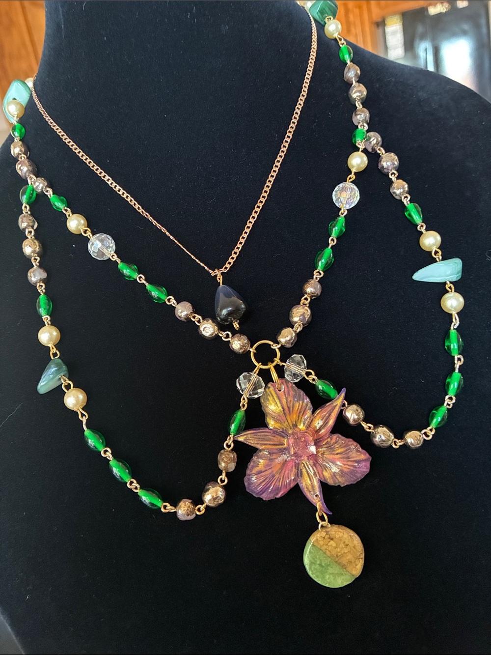 Handcrafted Green & Gold Floral Pendant Necklace - Women Jewelry